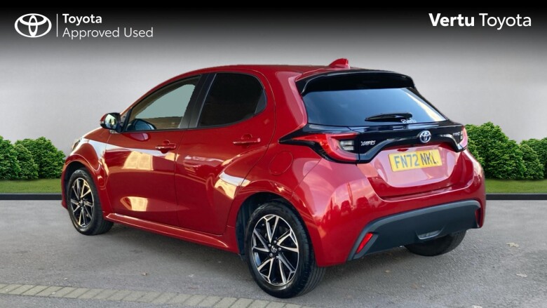 Toyota Yaris 1.5 Hybrid Design 5dr CVT Hybrid Hatchback